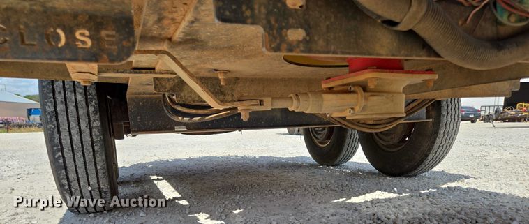 image for item EN2080 2015 Vermeer Vac-Tron LP833SGT vacuum excavator