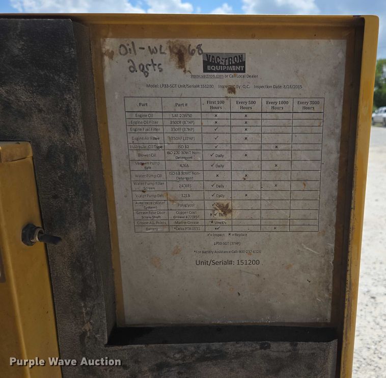 image for item EN2080 2015 Vermeer Vac-Tron LP833SGT vacuum excavator