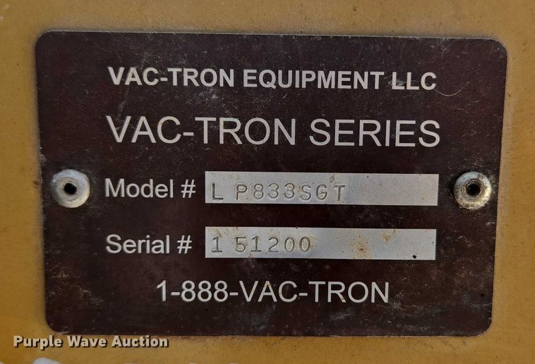 image for item EN2080 2015 Vermeer Vac-Tron LP833SGT vacuum excavator