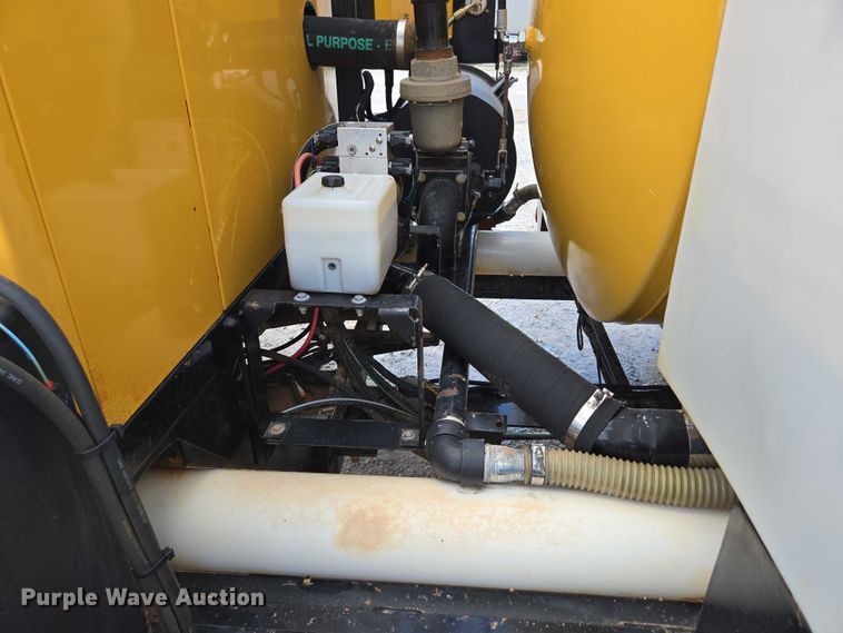 image for item EN2081 2019 Vermeer VX50-800 vacuum excavator