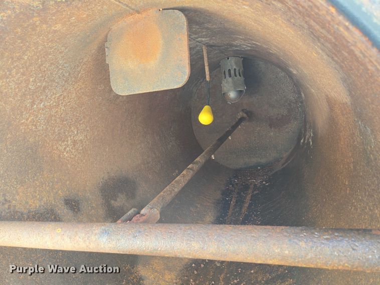 image for item EN2081 2019 Vermeer VX50-800 vacuum excavator