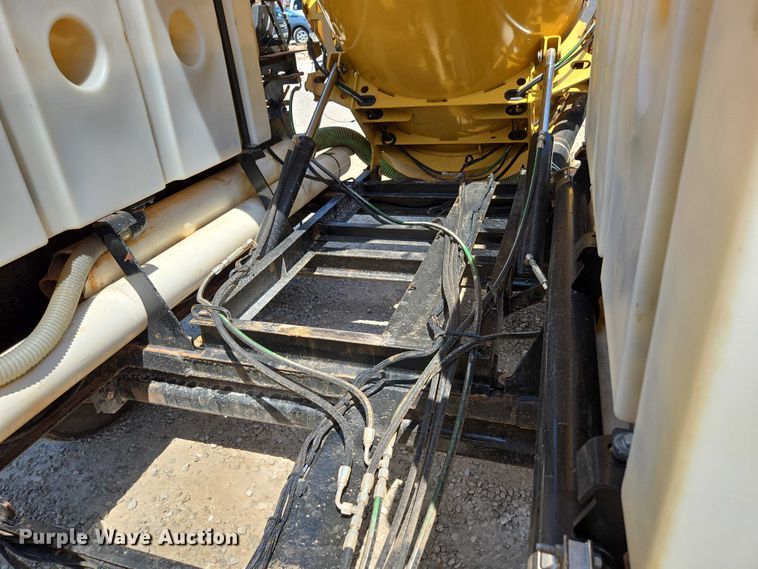 image for item EN2081 2019 Vermeer VX50-800 vacuum excavator