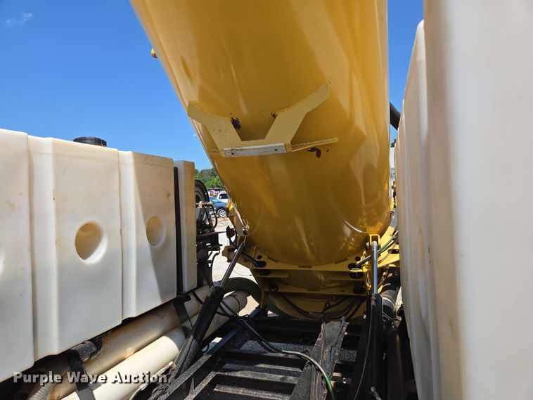 image for item EN2081 2019 Vermeer VX50-800 vacuum excavator