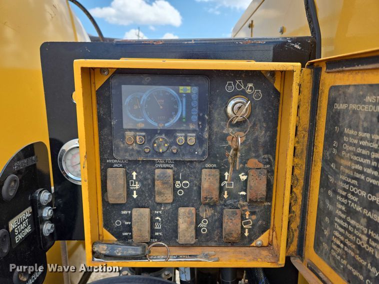 image for item EN2081 2019 Vermeer VX50-800 vacuum excavator