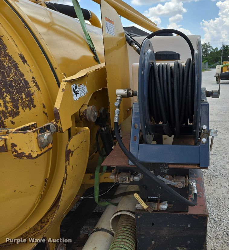 image for item EN2081 2019 Vermeer VX50-800 vacuum excavator