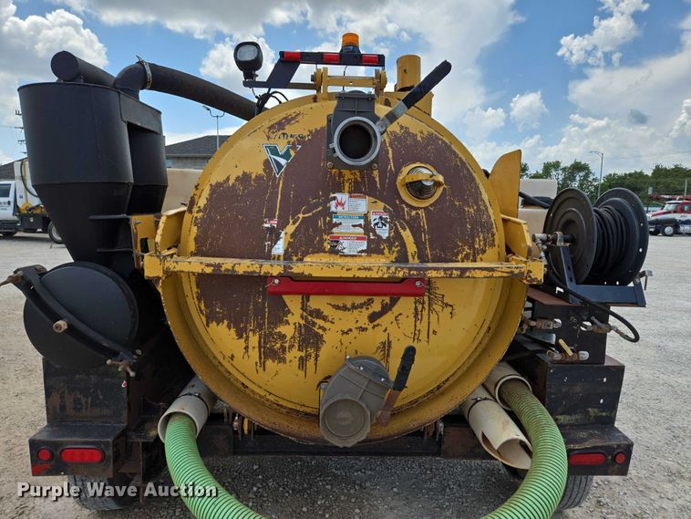 image for item EN2081 2019 Vermeer VX50-800 vacuum excavator