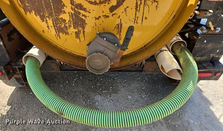 image for item EN2081 2019 Vermeer VX50-800 vacuum excavator