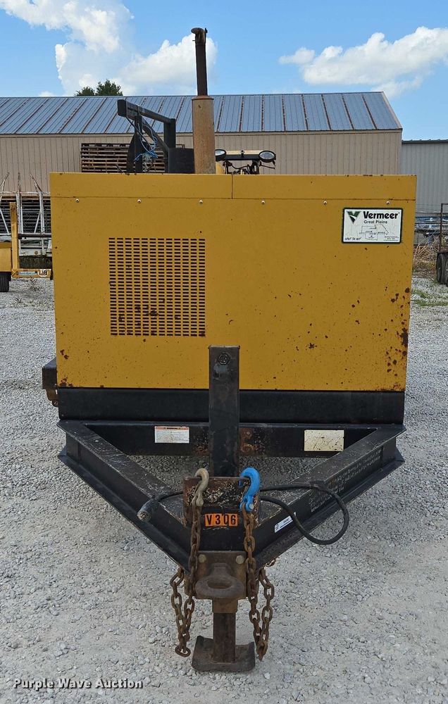 image for item EN2082 2014 Vac-Tron LP833SDT vacuum excavator