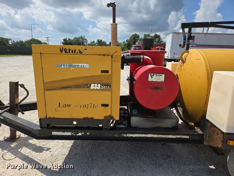 image for item EN2082 2014 Vac-Tron LP833SDT vacuum excavator