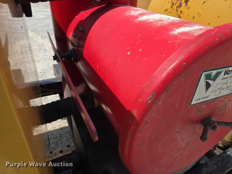 image for item EN2082 2014 Vac-Tron LP833SDT vacuum excavator