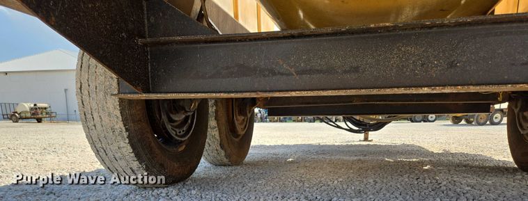 image for item EN2082 2014 Vac-Tron LP833SDT vacuum excavator