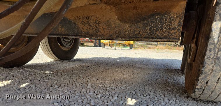 image for item EN2082 2014 Vac-Tron LP833SDT vacuum excavator