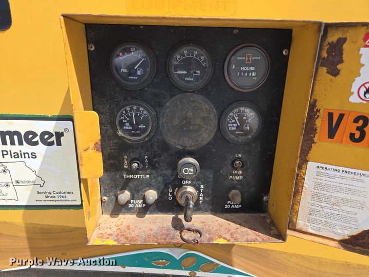 image for item EN2082 2014 Vac-Tron LP833SDT vacuum excavator