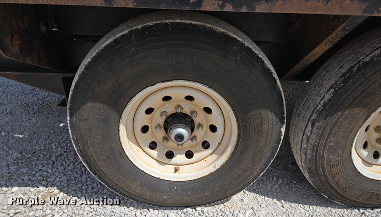 image for item EN2082 2014 Vac-Tron LP833SDT vacuum excavator