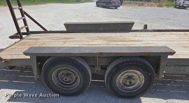 image for item EN2083 1995 Belshe equipment trailer