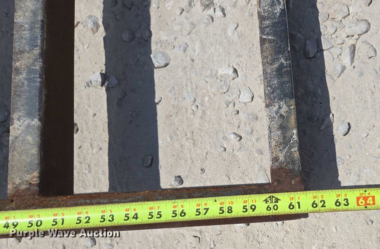 image for item EN2083 1995 Belshe equipment trailer