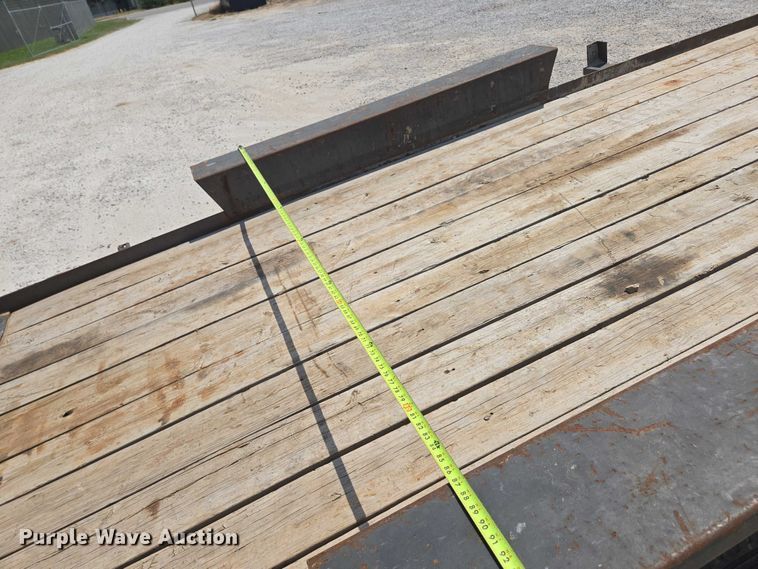 image for item EN2083 1995 Belshe equipment trailer