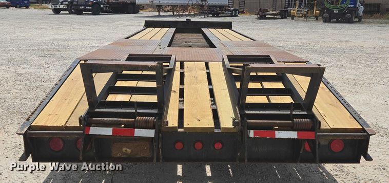 image for item EN2085 2015 Trailboss Trailers equipment trailer