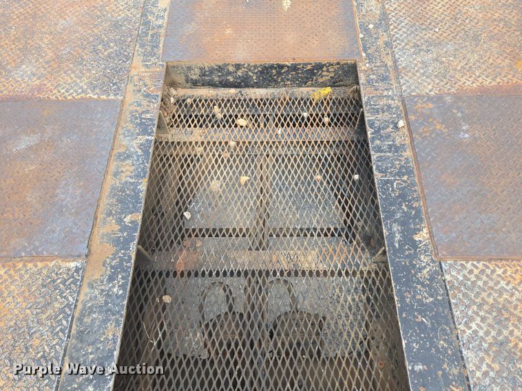 image for item EN2085 2015 Trailboss Trailers equipment trailer