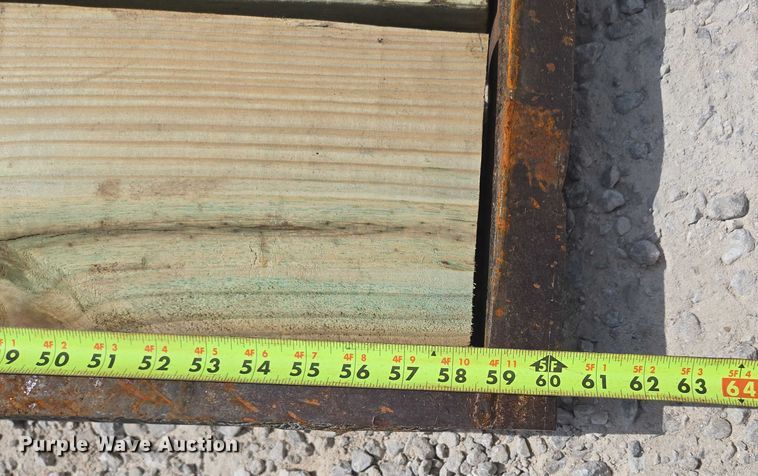 image for item EN2085 2015 Trailboss Trailers equipment trailer