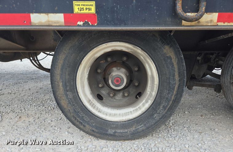 image for item EN2085 2015 Trailboss Trailers equipment trailer