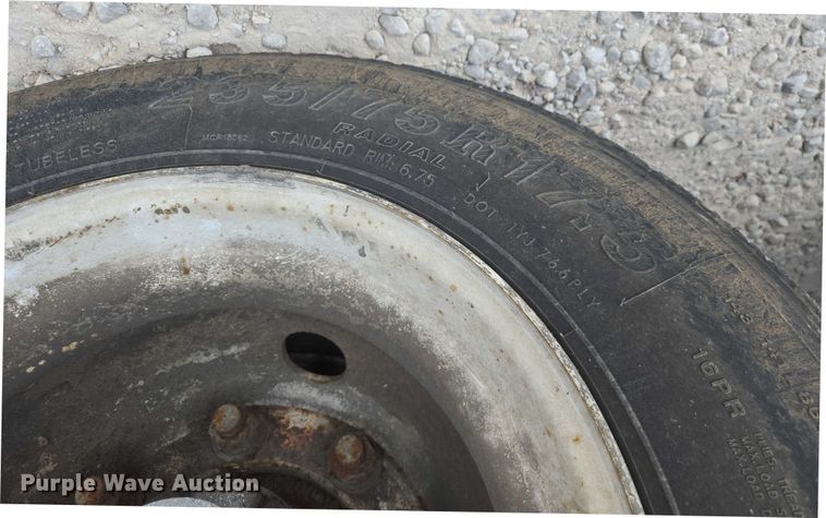 image for item EN2085 2015 Trailboss Trailers equipment trailer