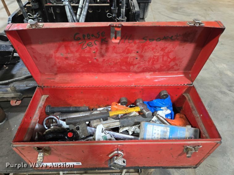 image for item EN2089 Vermeer TB15000 breakout bench