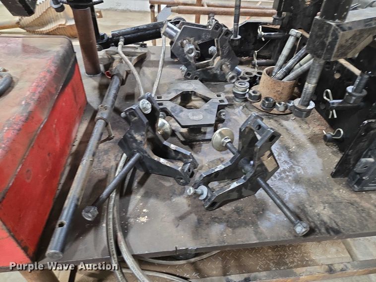 image for item EN2089 Vermeer TB15000 breakout bench