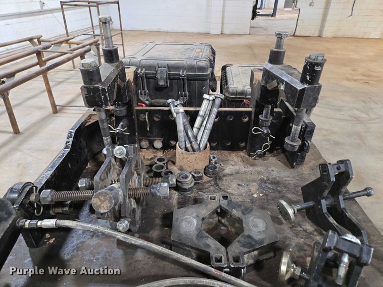 image for item EN2089 Vermeer TB15000 breakout bench