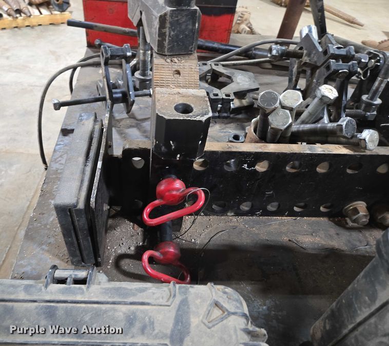 image for item EN2089 Vermeer TB15000 breakout bench