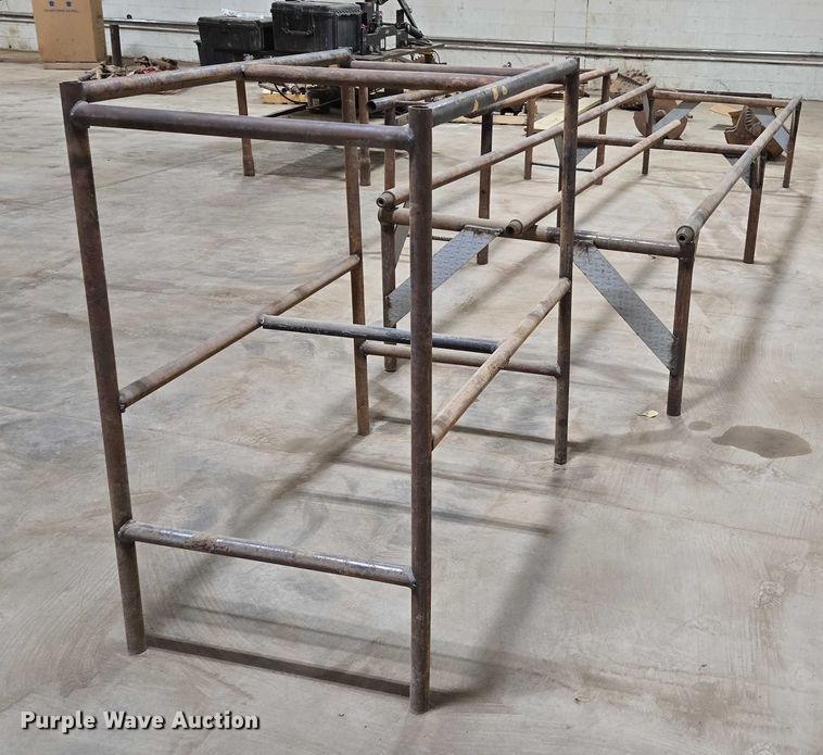 image for item EN2090 (3) shelving units