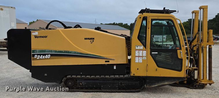 image for item EN2092 2018 Vermeer D24X40III directional boring unit