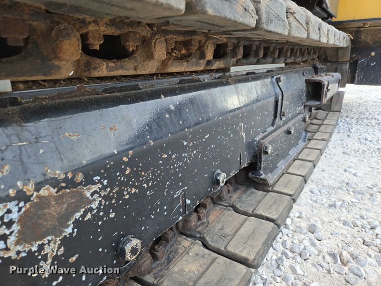 image for item EN2092 2018 Vermeer D24X40III directional boring unit