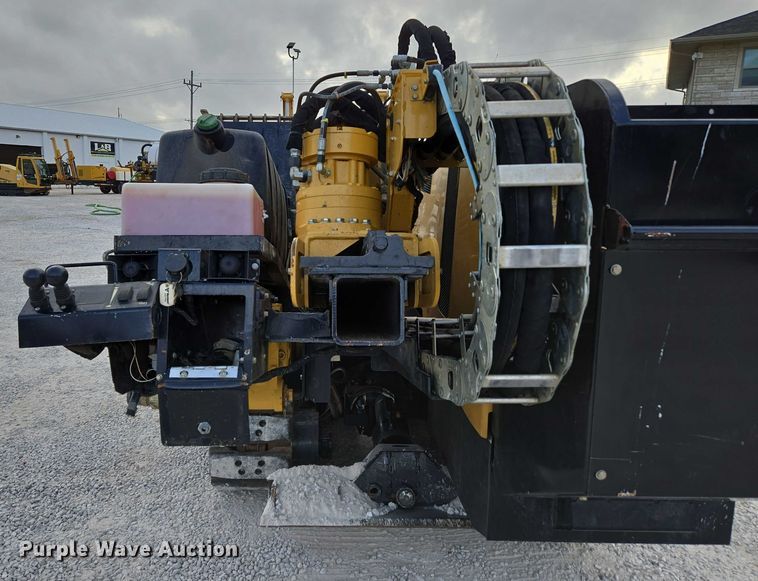 image for item EN2092 2018 Vermeer D24X40III directional boring unit