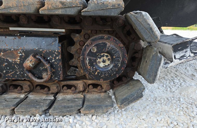 image for item EN2092 2018 Vermeer D24X40III directional boring unit