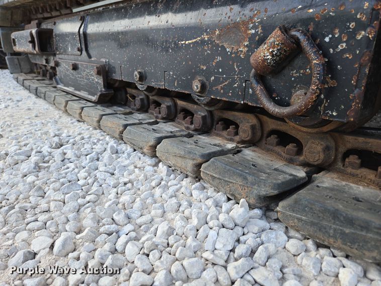 image for item EN2092 2018 Vermeer D24X40III directional boring unit