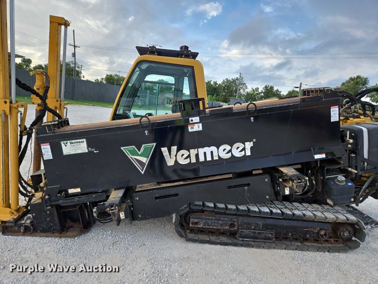 image for item EN2092 2018 Vermeer D24X40III directional boring unit