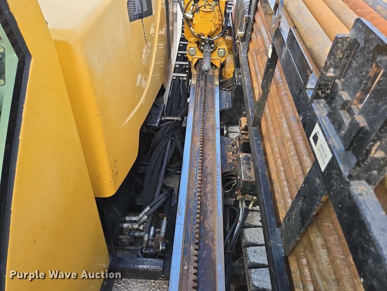 image for item EN2092 2018 Vermeer D24X40III directional boring unit