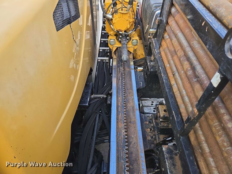 image for item EN2092 2018 Vermeer D24X40III directional boring unit