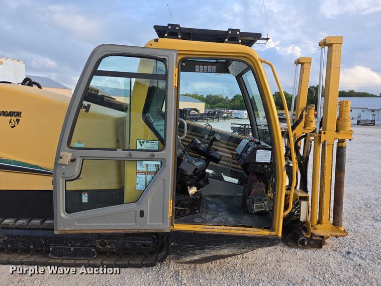 image for item EN2092 2018 Vermeer D24X40III directional boring unit