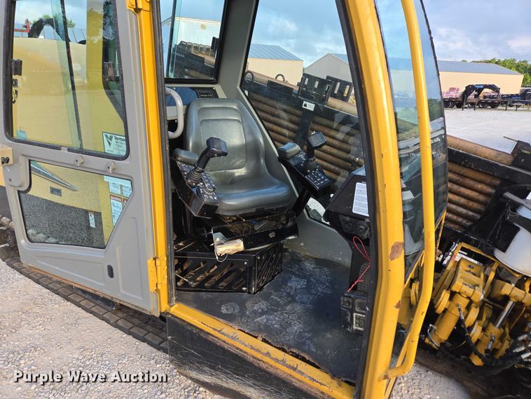 image for item EN2092 2018 Vermeer D24X40III directional boring unit