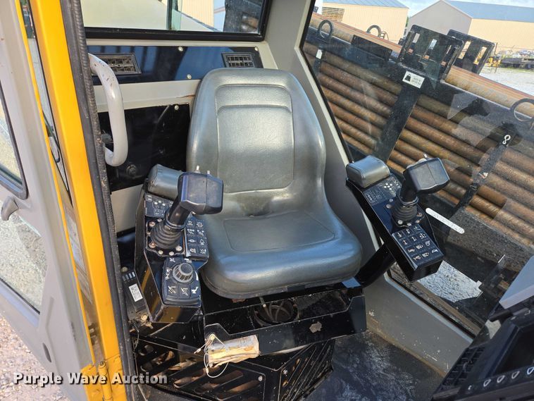 image for item EN2092 2018 Vermeer D24X40III directional boring unit