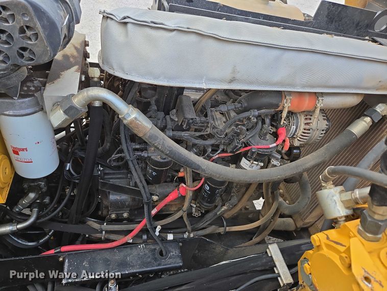 image for item EN2092 2018 Vermeer D24X40III directional boring unit