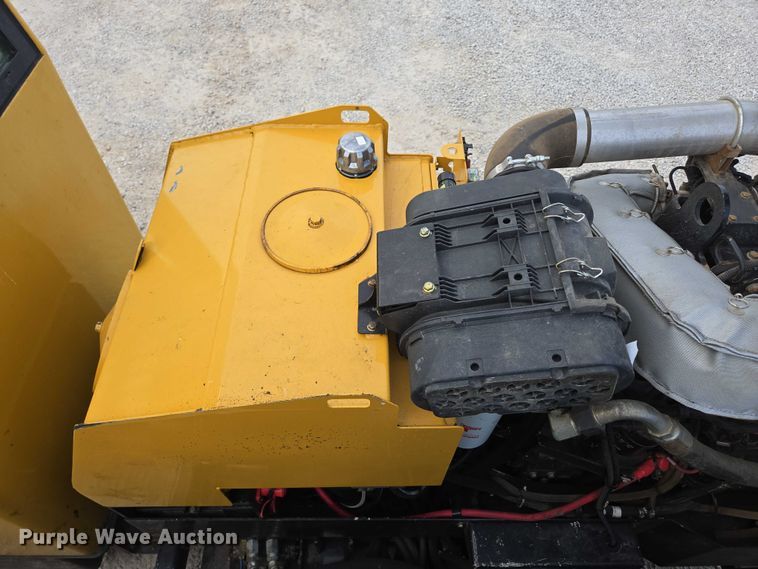 image for item EN2092 2018 Vermeer D24X40III directional boring unit