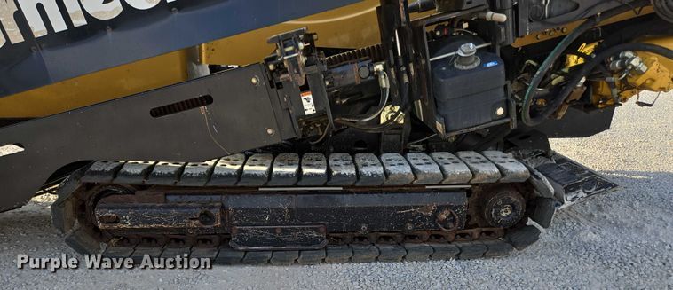 image for item EN2092 2018 Vermeer D24X40III directional boring unit