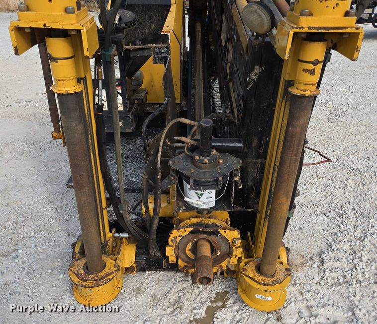 image for item EN2094 2016 Vermeer D23X30III directional boring unit