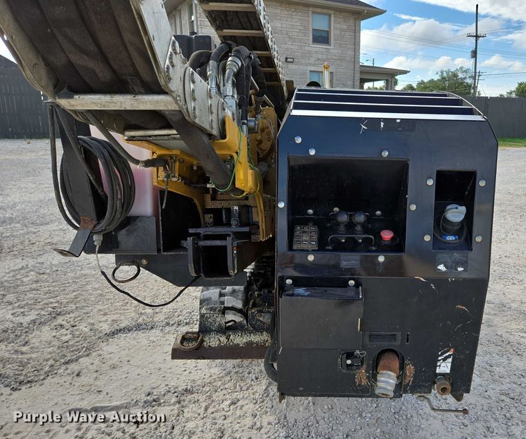 image for item EN2094 2016 Vermeer D23X30III directional boring unit