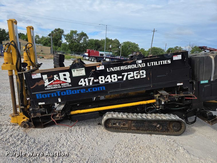 image for item EN2094 2016 Vermeer D23X30III directional boring unit