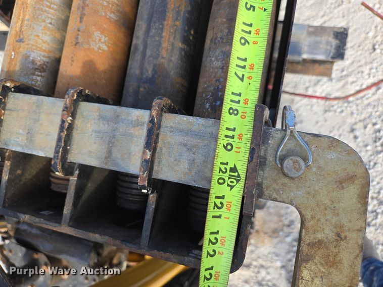 image for item EN2094 2016 Vermeer D23X30III directional boring unit