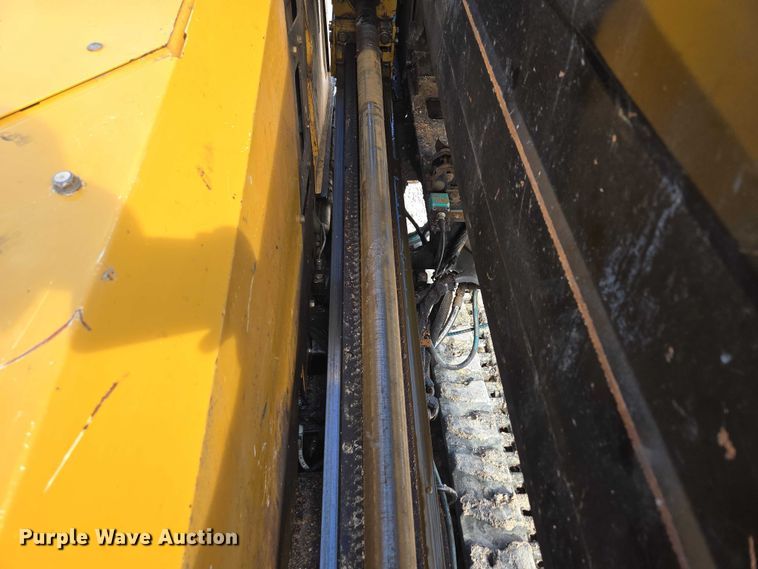 image for item EN2094 2016 Vermeer D23X30III directional boring unit